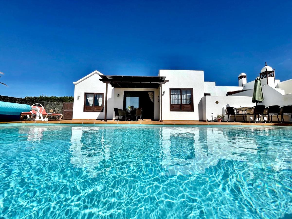 Villa Pilar Playa Blanca  Ngoại thất bức ảnh